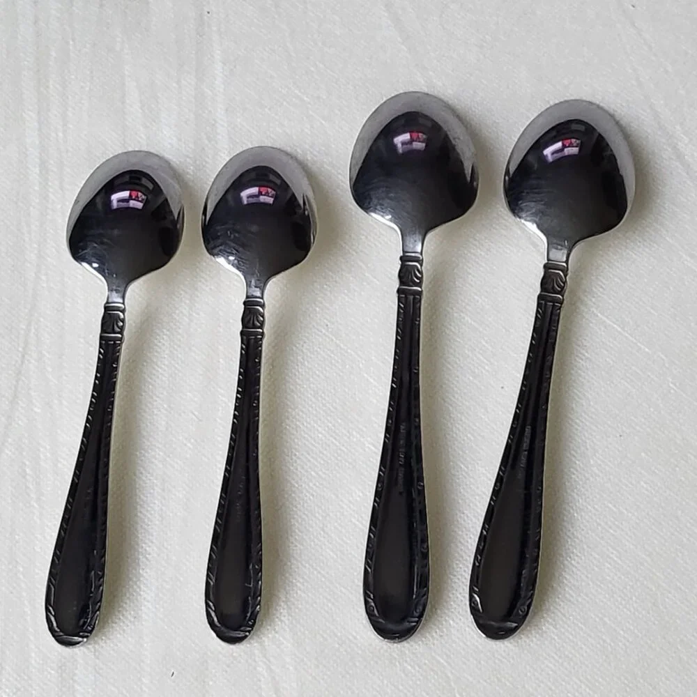 Oneida Brunswick Teaspoon Spoon Stainless Flatware 4 pc